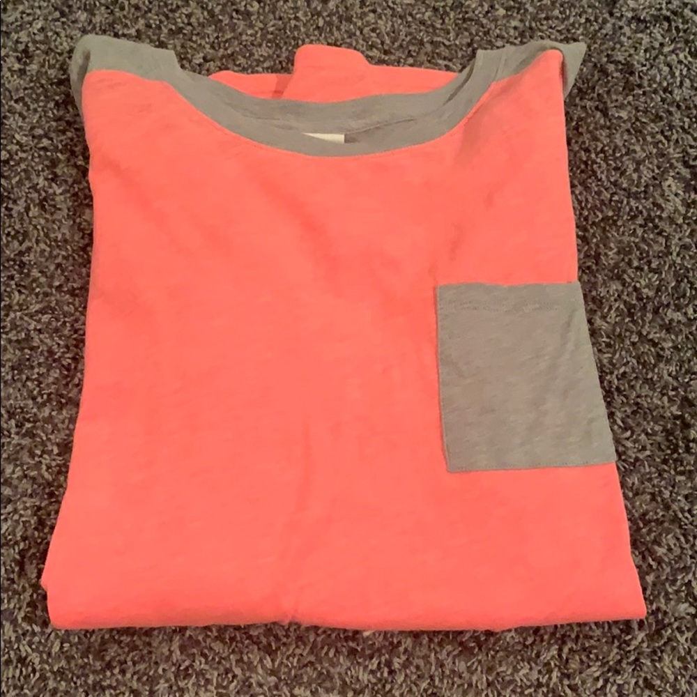 pink Long sleeve shirt